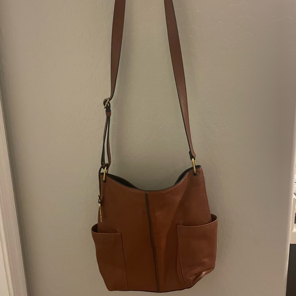 Crossbody leather fossil bag
